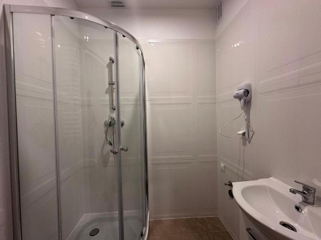 Apolla 34 Aparthotel พอซนาน ภายนอก รูปภาพ